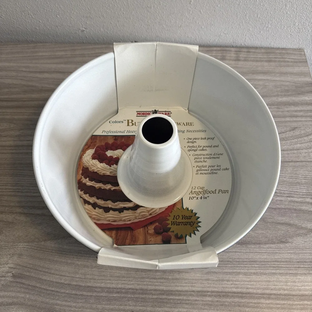 Nordic Ware COLORS Angel Food Cake 16 Cup 10